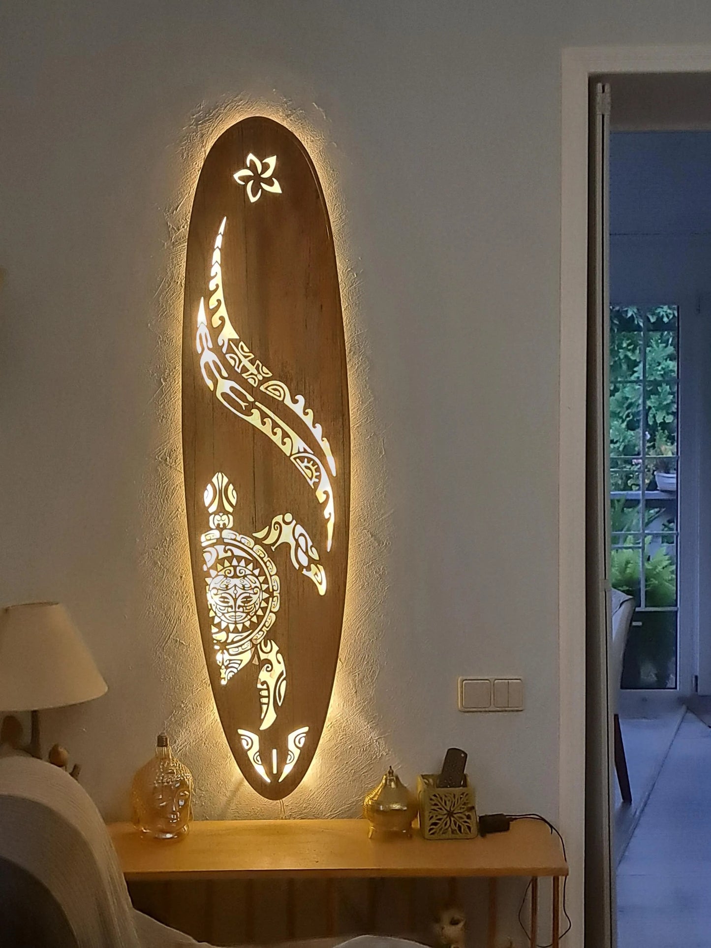 Surfboard LED Wall Light – Turtle Maori Pattern Coastal Sconce