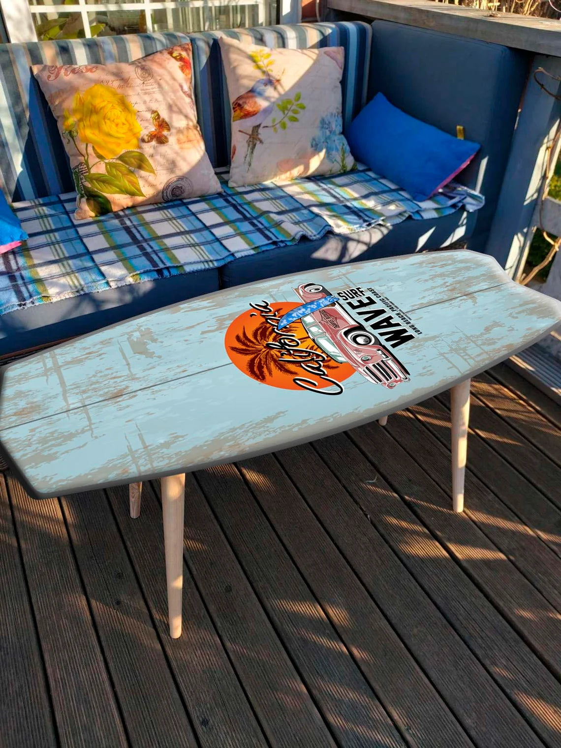 Surfboard Bar Table - Surf Wave