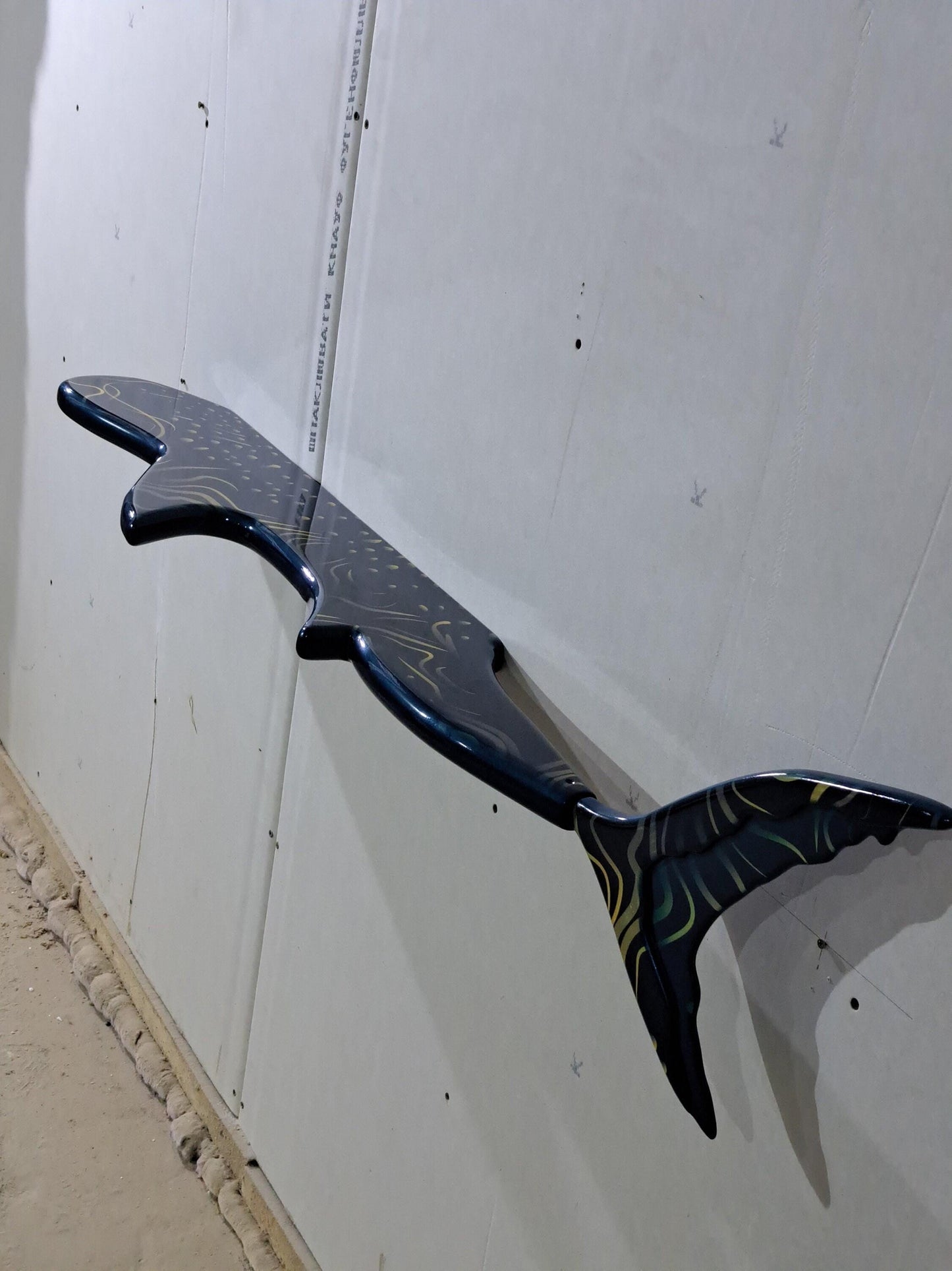 Shelf in the shape of a Whale shark for wall decoration