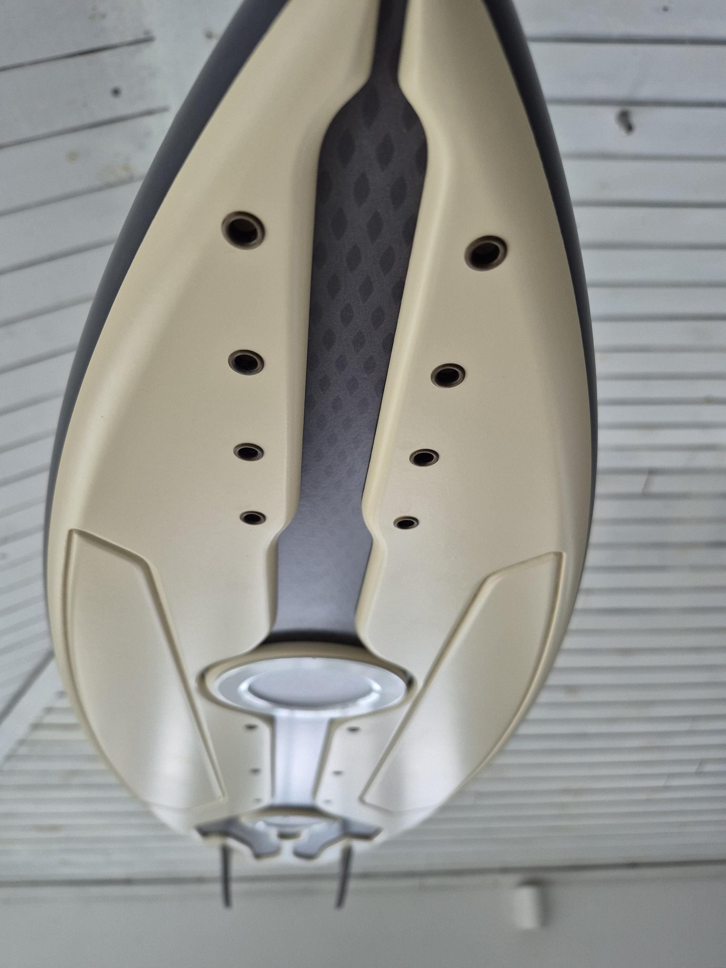 Futuristic Surfboard LED Ceiling Light – Modern Tech Design Statement Lamp
