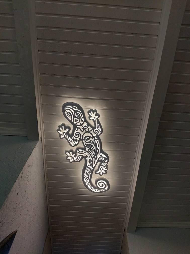 Tribal Manatee Wall Lamp – Ocean Animal LED Decor