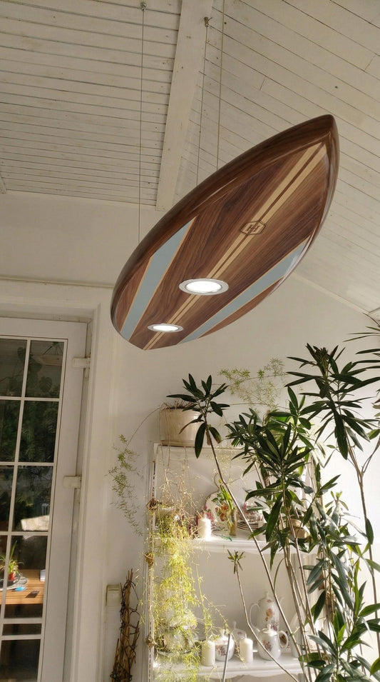 Surfboard Pool Table Light – Vintage Coastal Pendant Lamp for Game Room and Bar