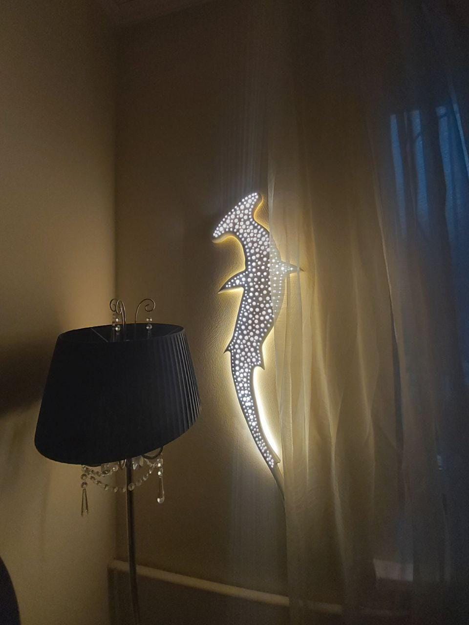 LED wall lamp shark-hammer