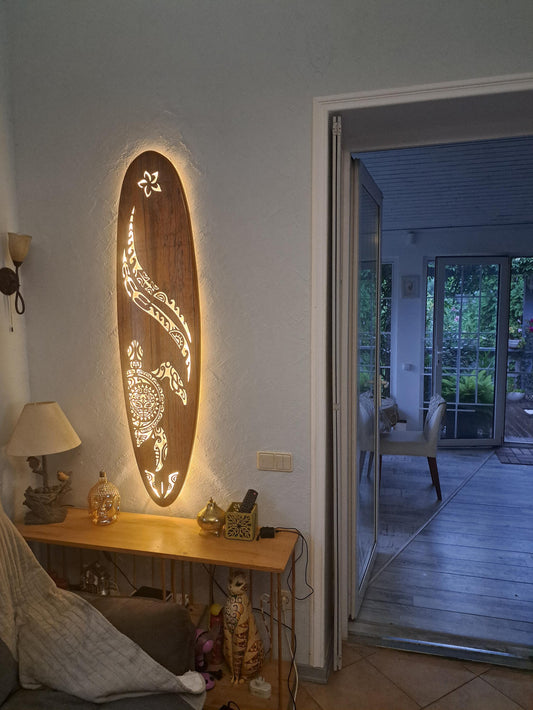 Surfboard LED Wall Light – Turtle Maori Pattern Coastal Sconce