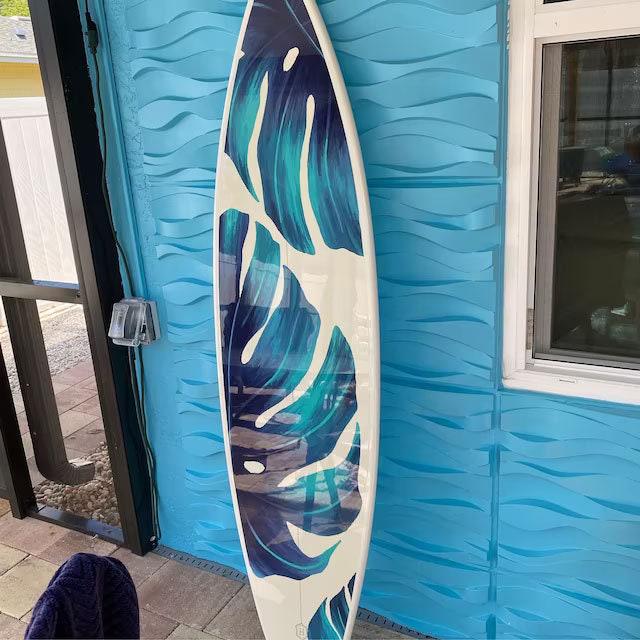 Monstera Leaf Surfboard Wall Art – Tropical Handmade Surfboard Decor for Coastal Home