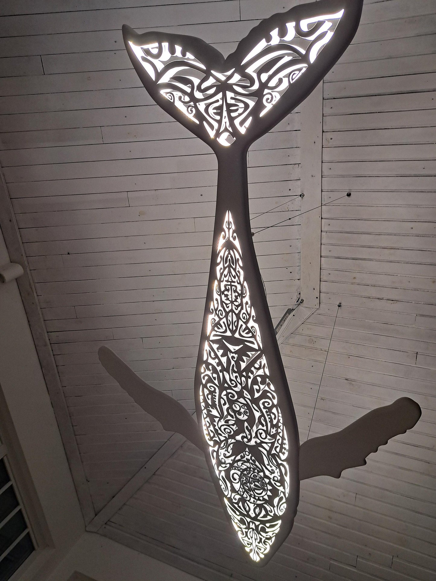 Maori Whale Ceiling Light – Surf Style LED Chandelier for Ocean Lovers