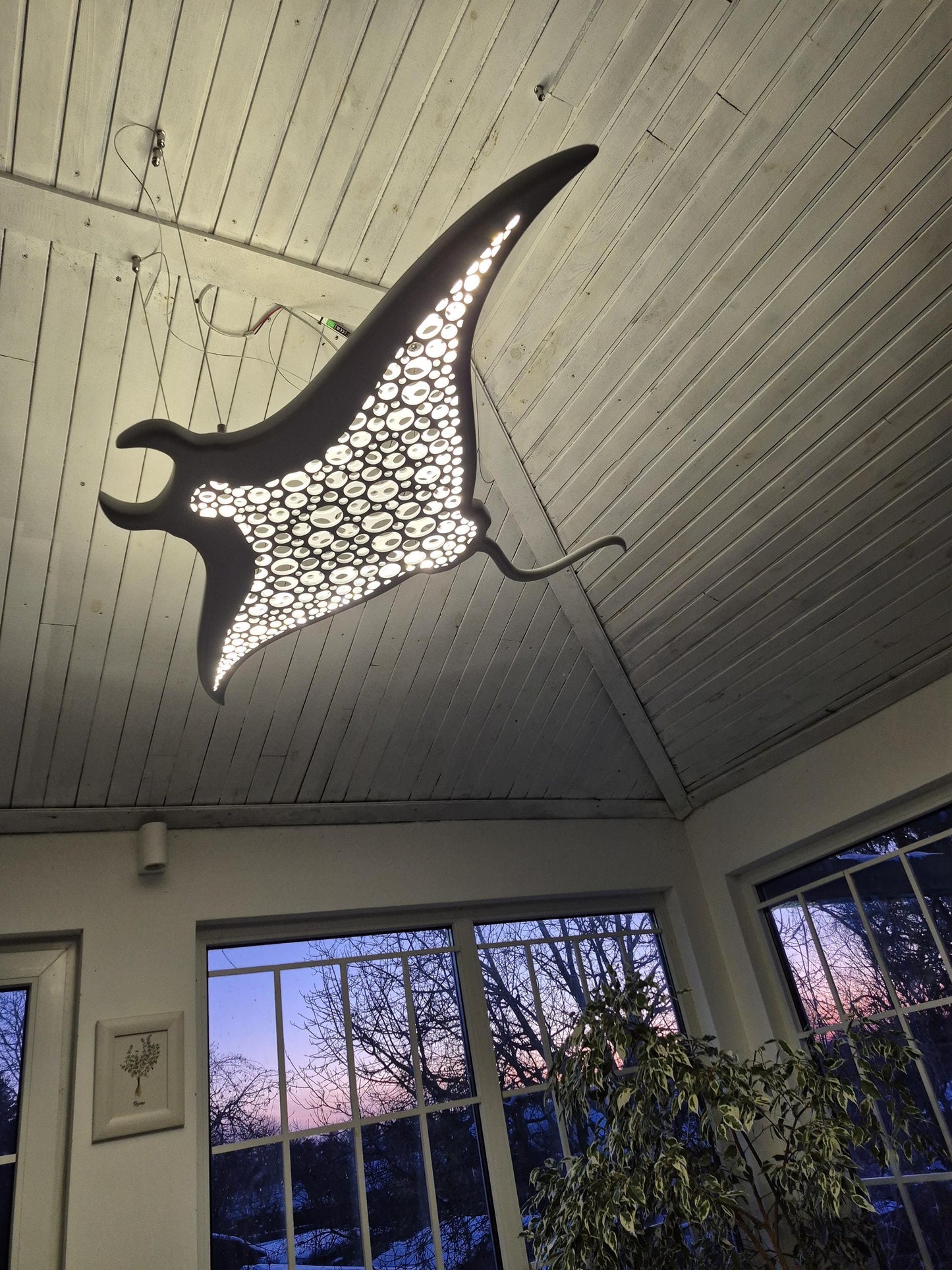 Manta Ray Ceiling Light – Ocean Sculpture LED Lamp Coastal Decor