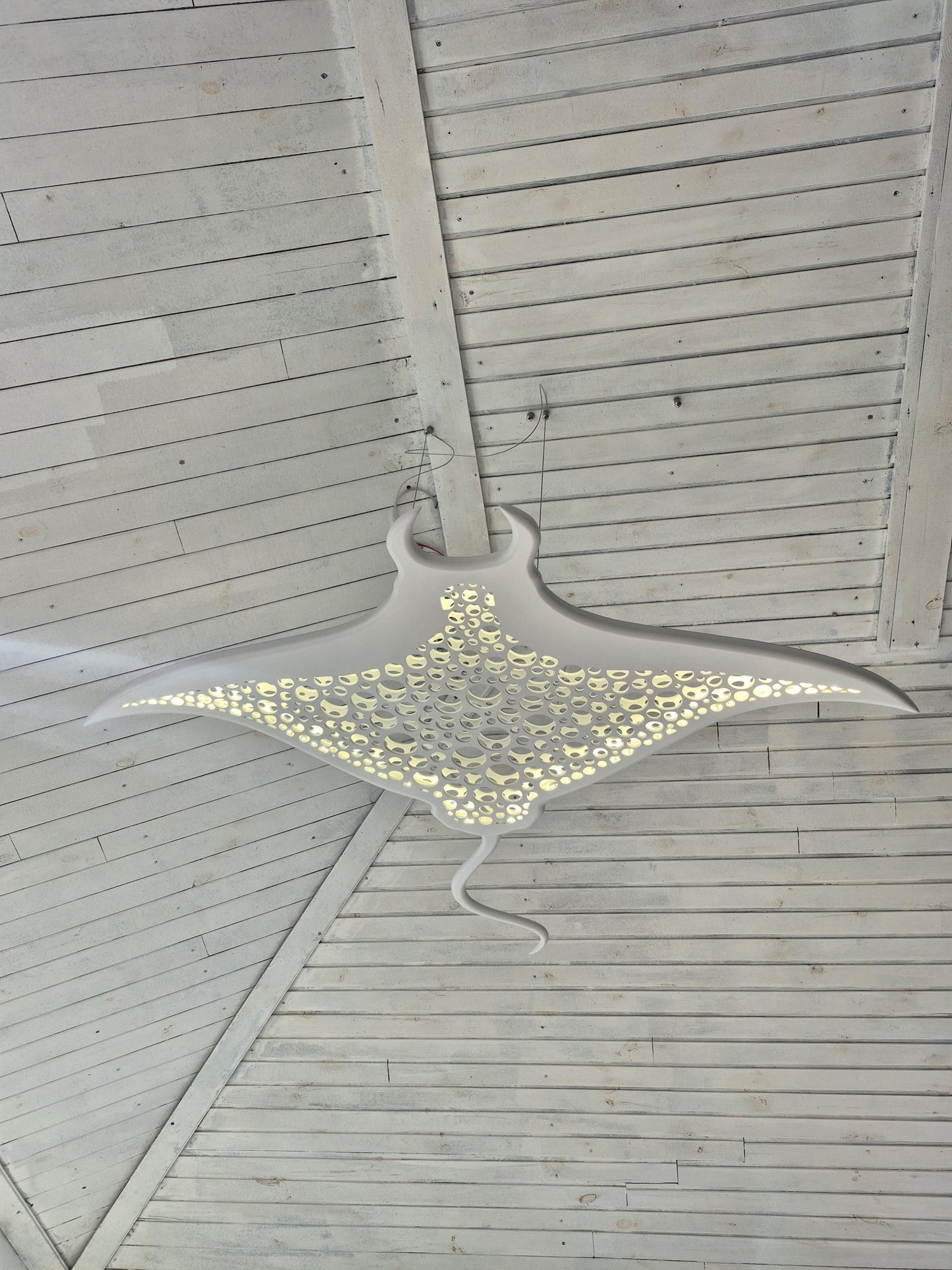 Manta Ray Ceiling Light – Ocean Sculpture LED Lamp Coastal Decor