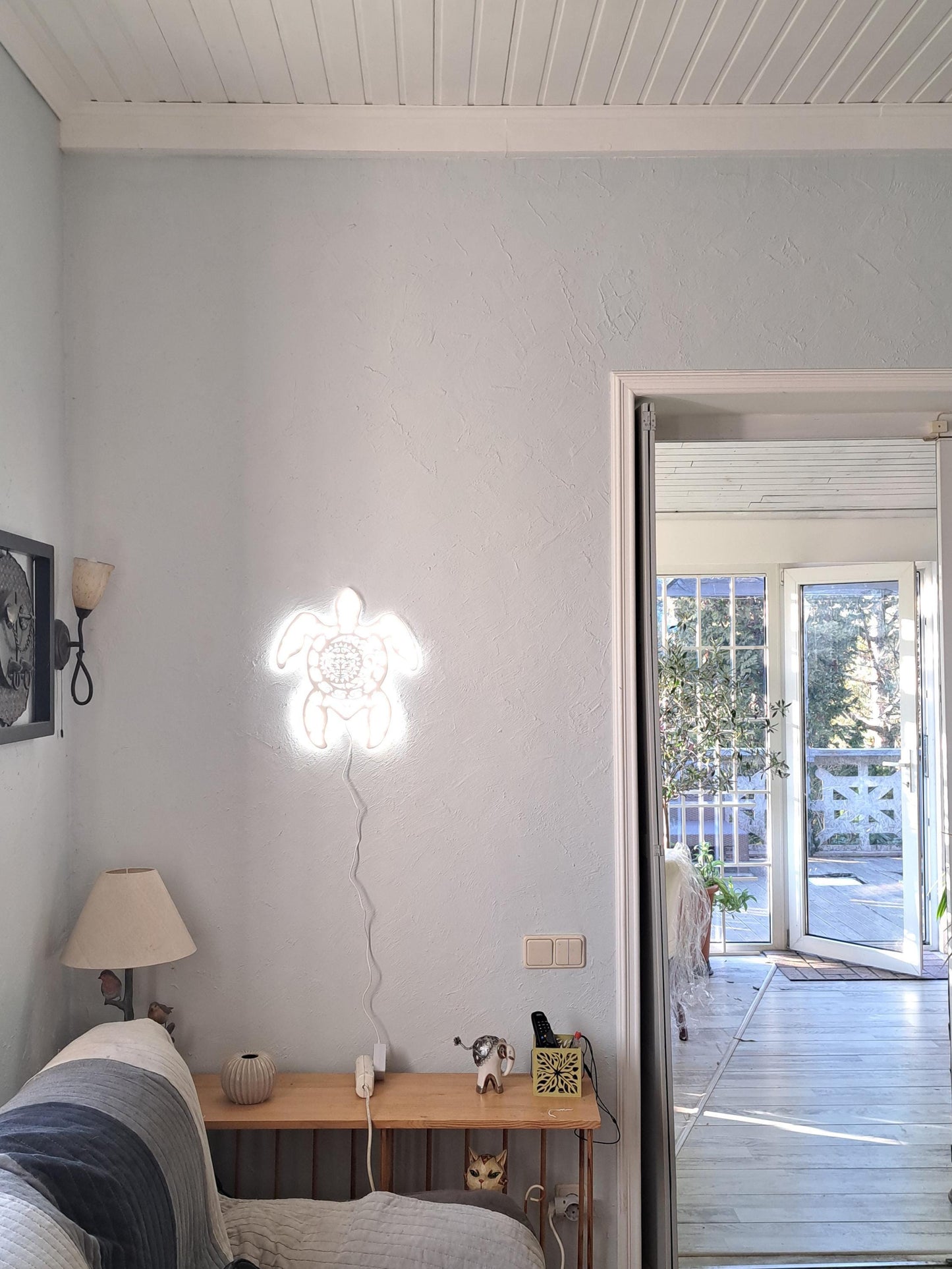 Maori Turtle LED wall lamp