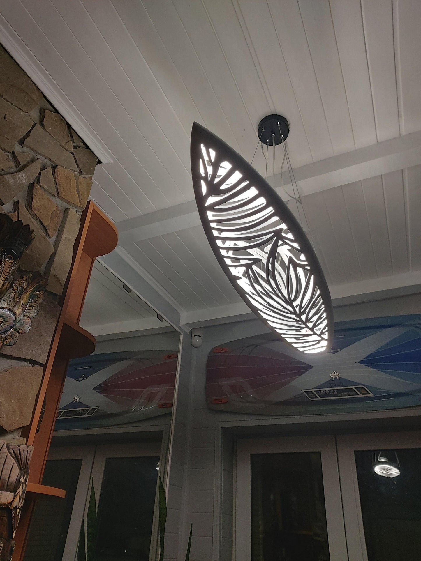 Palm Leaf LED Ceiling Light – Tropical Elegance in Motion