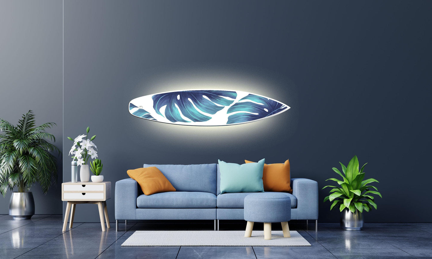 Surfboard-shape wall led light with green monstera