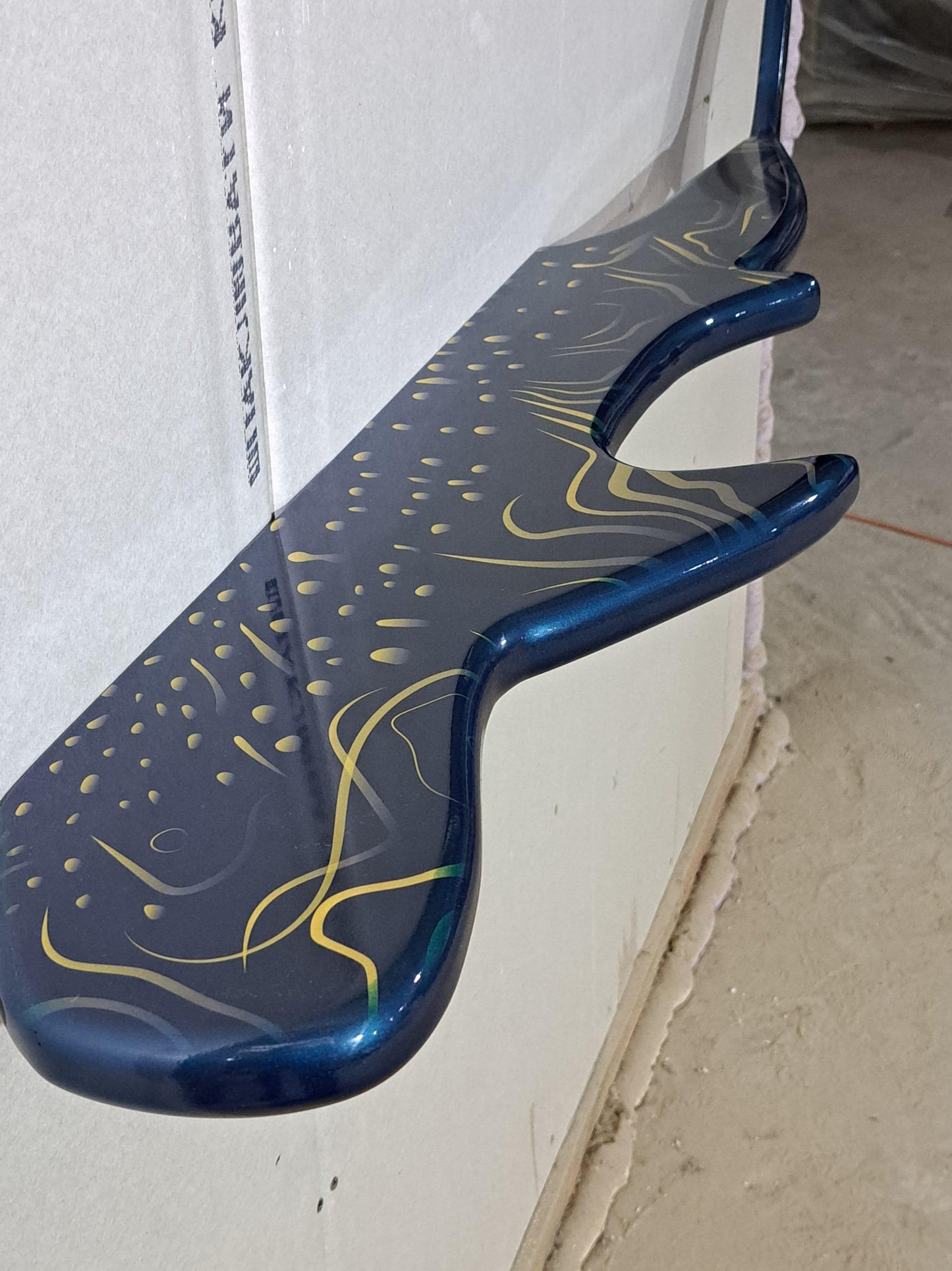 Shelf in the shape of a Whale shark for wall decoration