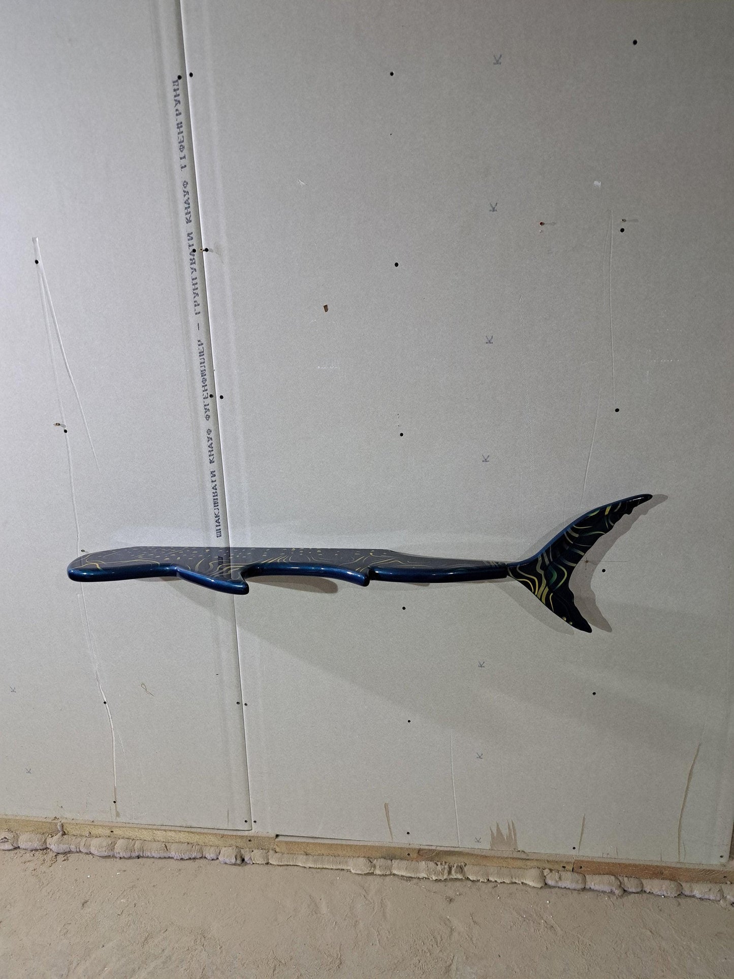 Shelf in the shape of a Whale shark for wall decoration