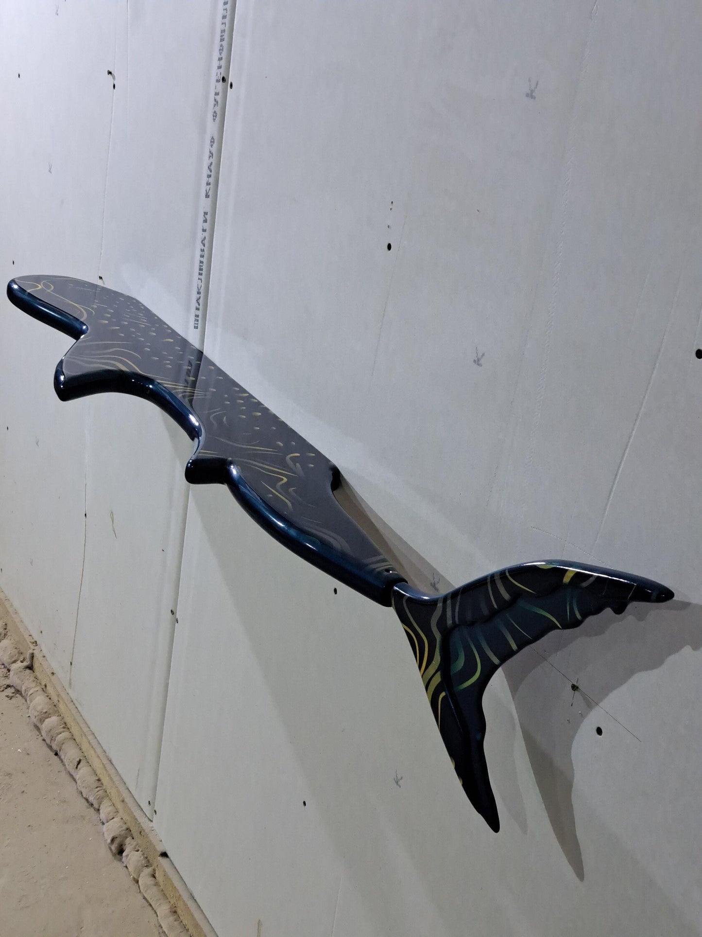 Shelf in the shape of a Whale shark for wall decoration