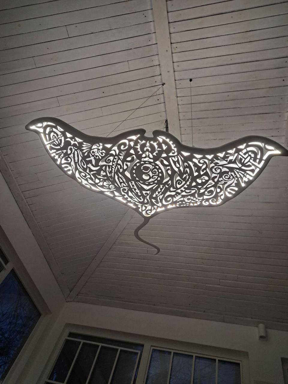 Manta Ray Ceiling Light – Ocean Spirit LED Sculpture (40 inches)
