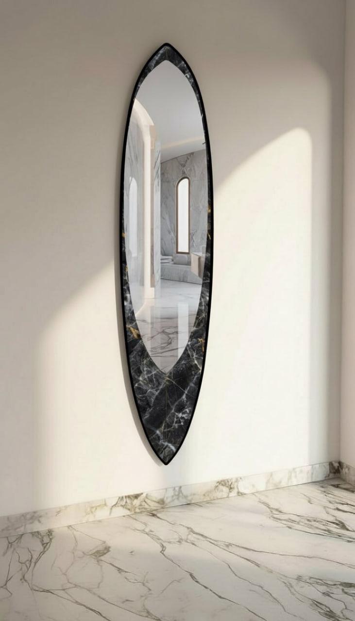 Wall mirror in wooden surfboard shaped frame