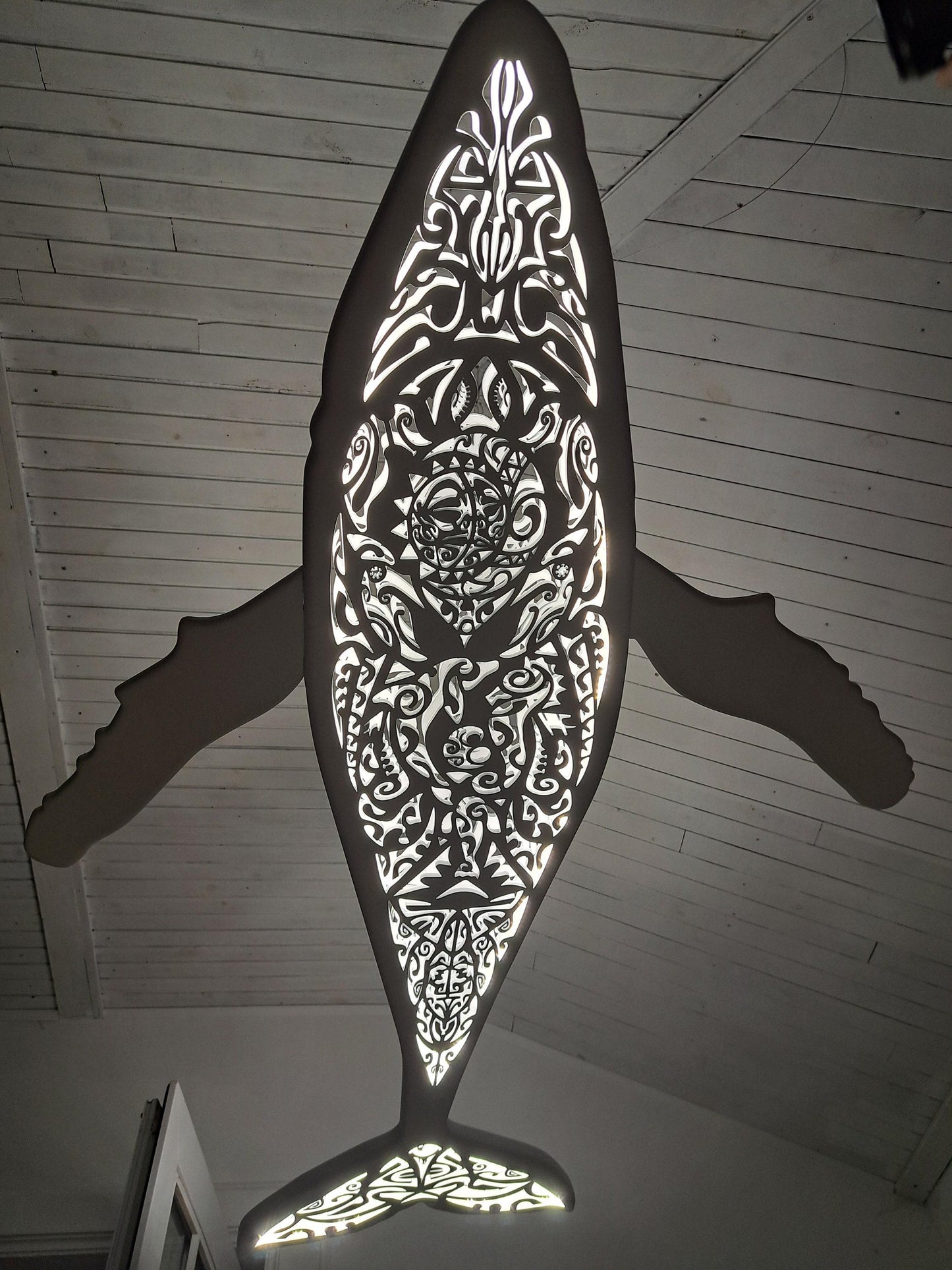 Maori Whale Ceiling Light – Surf Style LED Chandelier for Ocean Lovers
