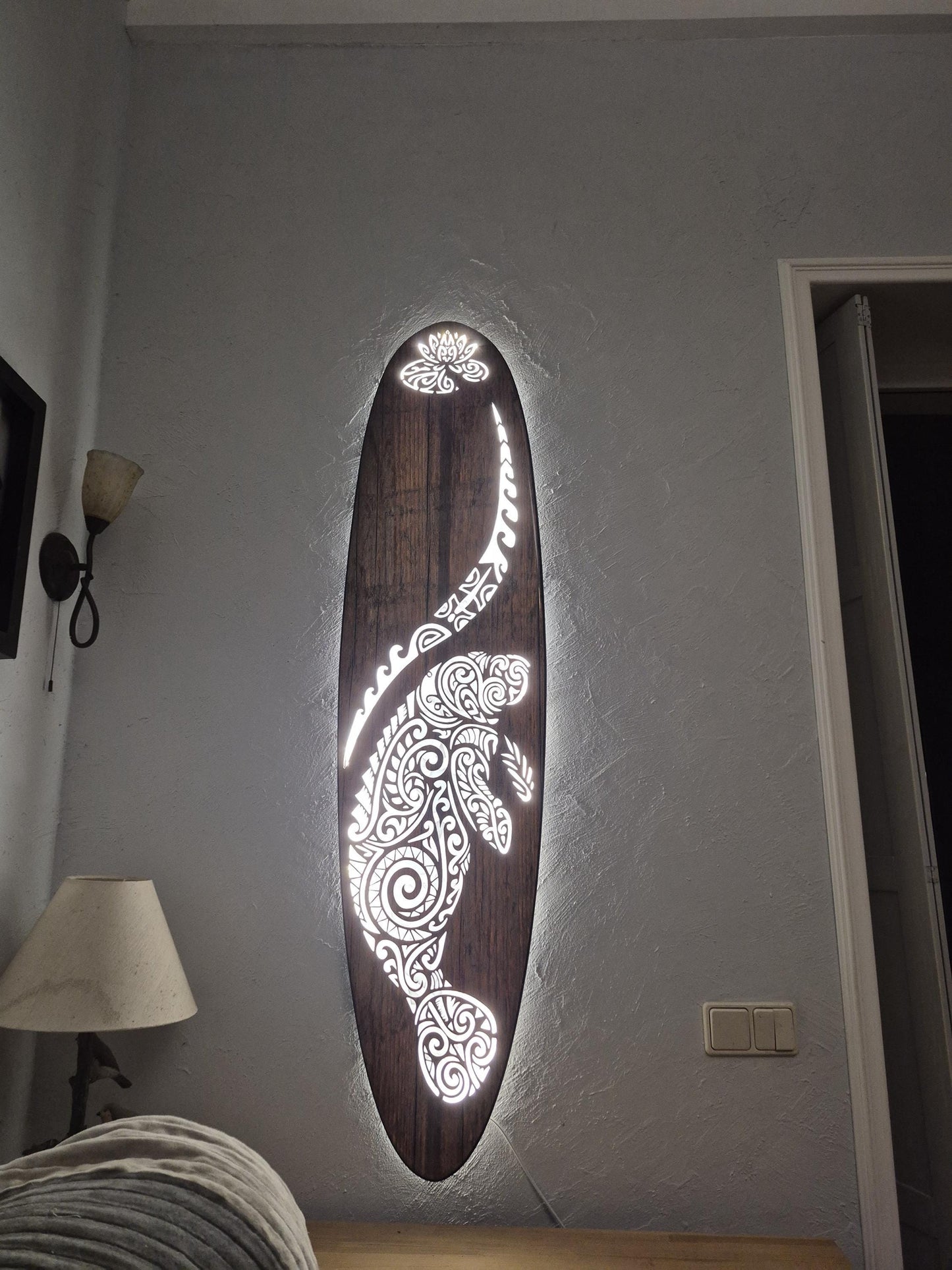 Wall Lamp with Maori Manatee Design – LED Backlight Ocean Decor