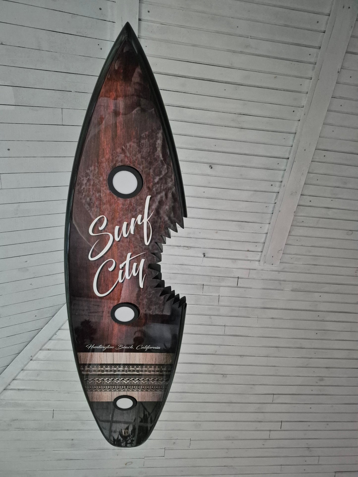 Shark Bite Surfboard Light – LED Billiard Table Pendant