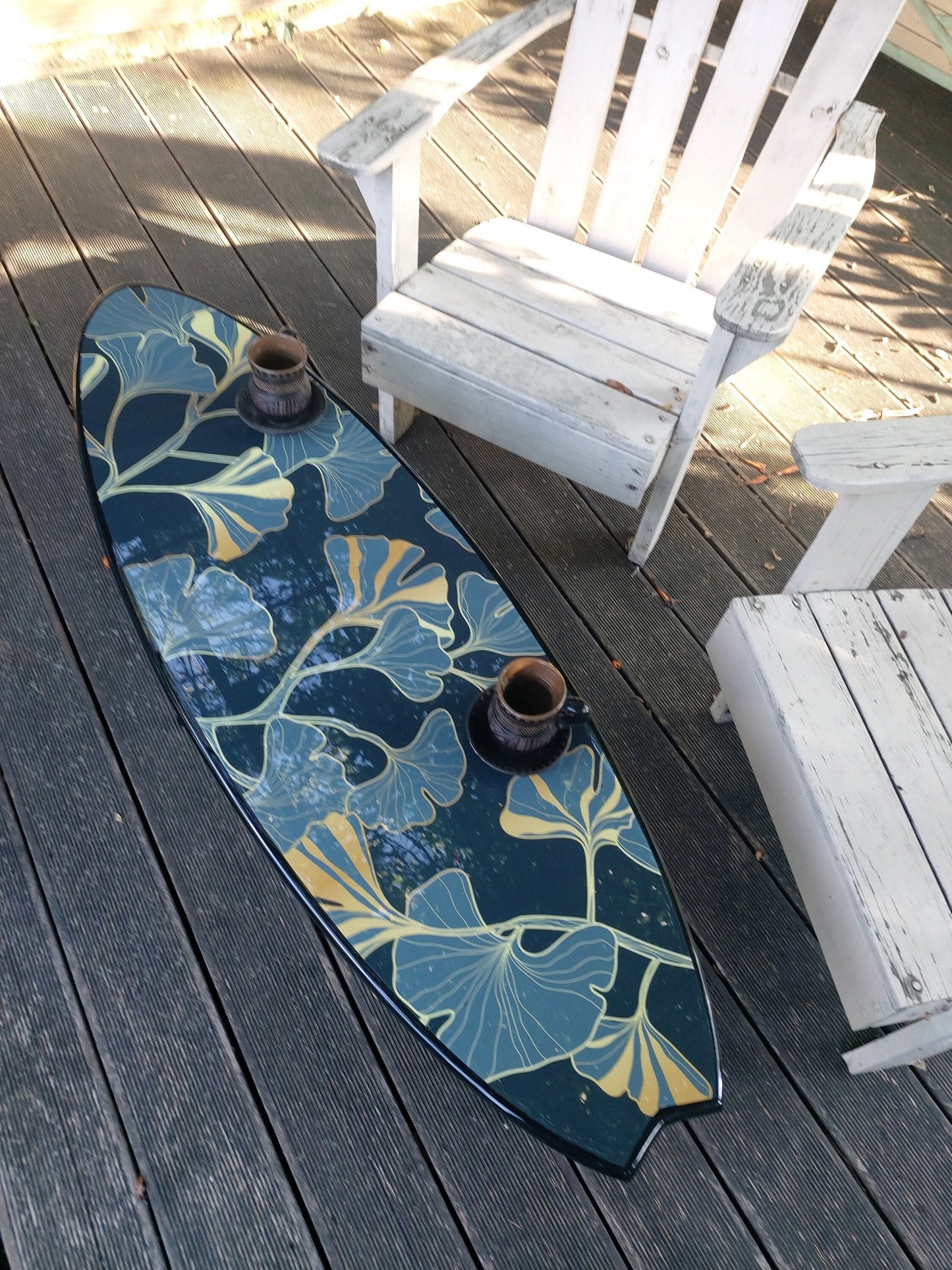 Surfboard Coffee Table with Leaf Pattern Print Gingko Tree Leaves