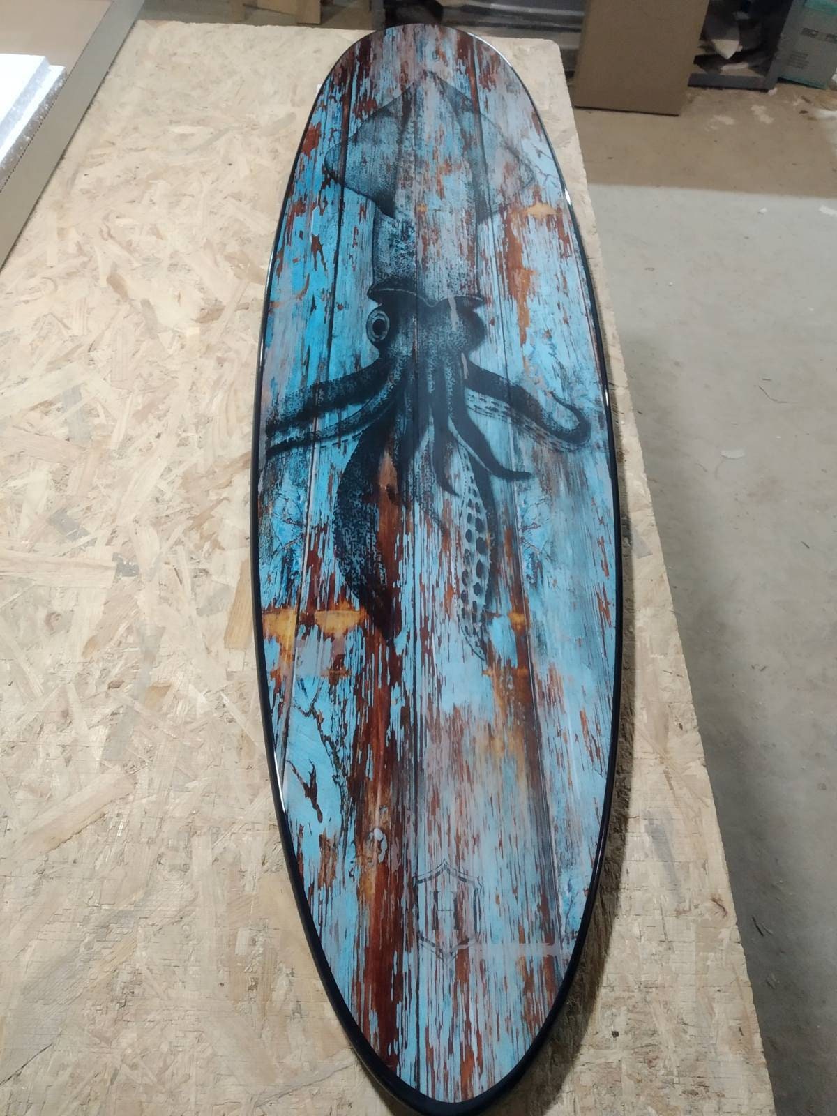Squid Decor Surfboard Wall Art, Surfers gift, Tropical Decor, Beach Decor